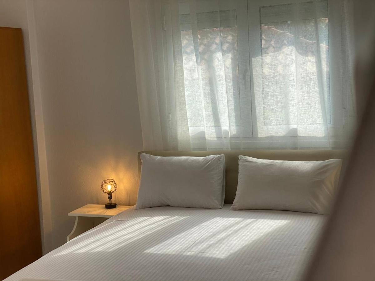 Rooms Chrysoula Nea Vrasna Bagian luar foto