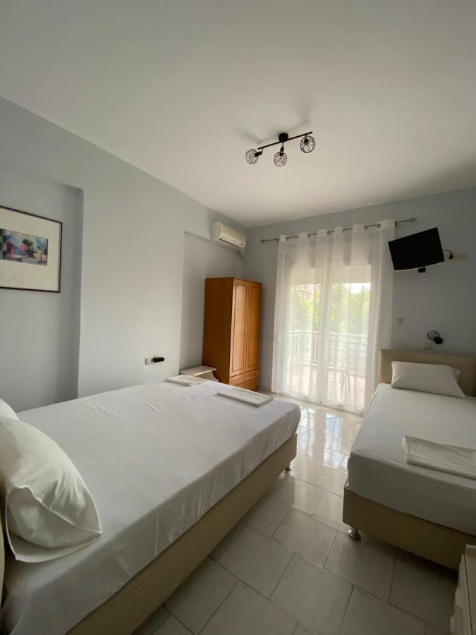 Rooms Chrysoula Nea Vrasna Bagian luar foto